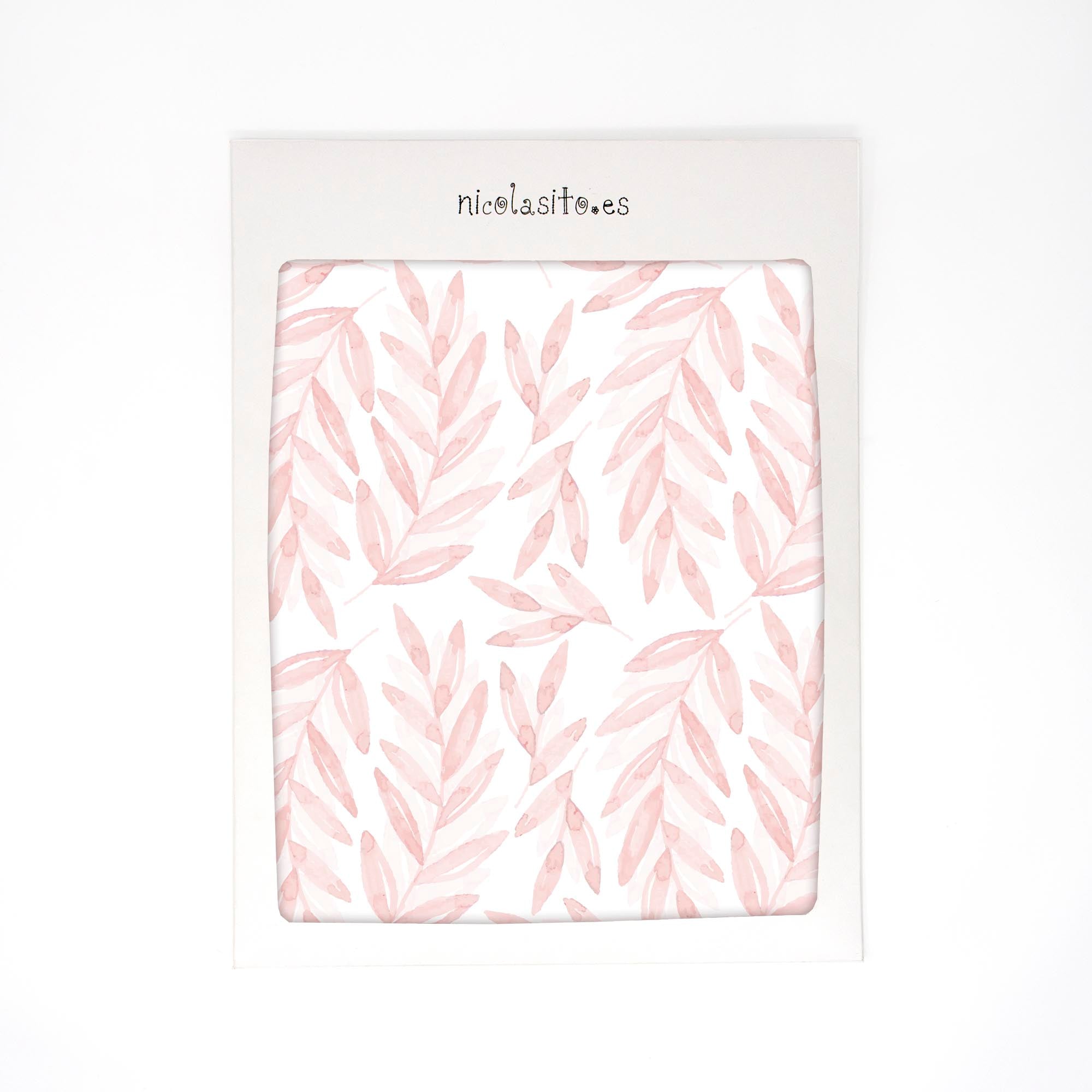 Plano detalle del paquete original de las 18 plantas laurel adhesivas en color rosa con acabado acuarela - Nicolasito.es #color_Plantas-Laurel-Rosa