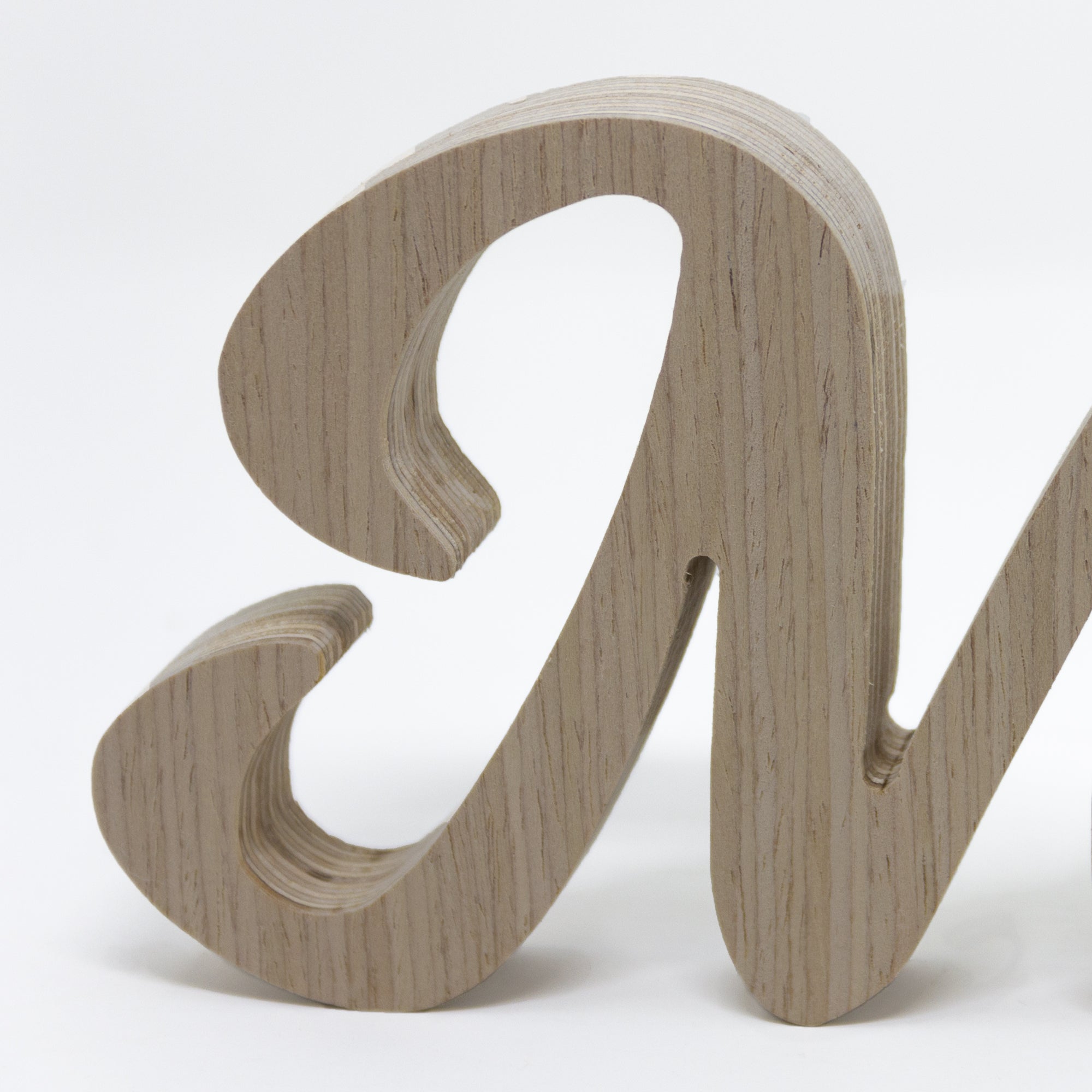 Nombres de madera Nicolasito #color_Madera natural