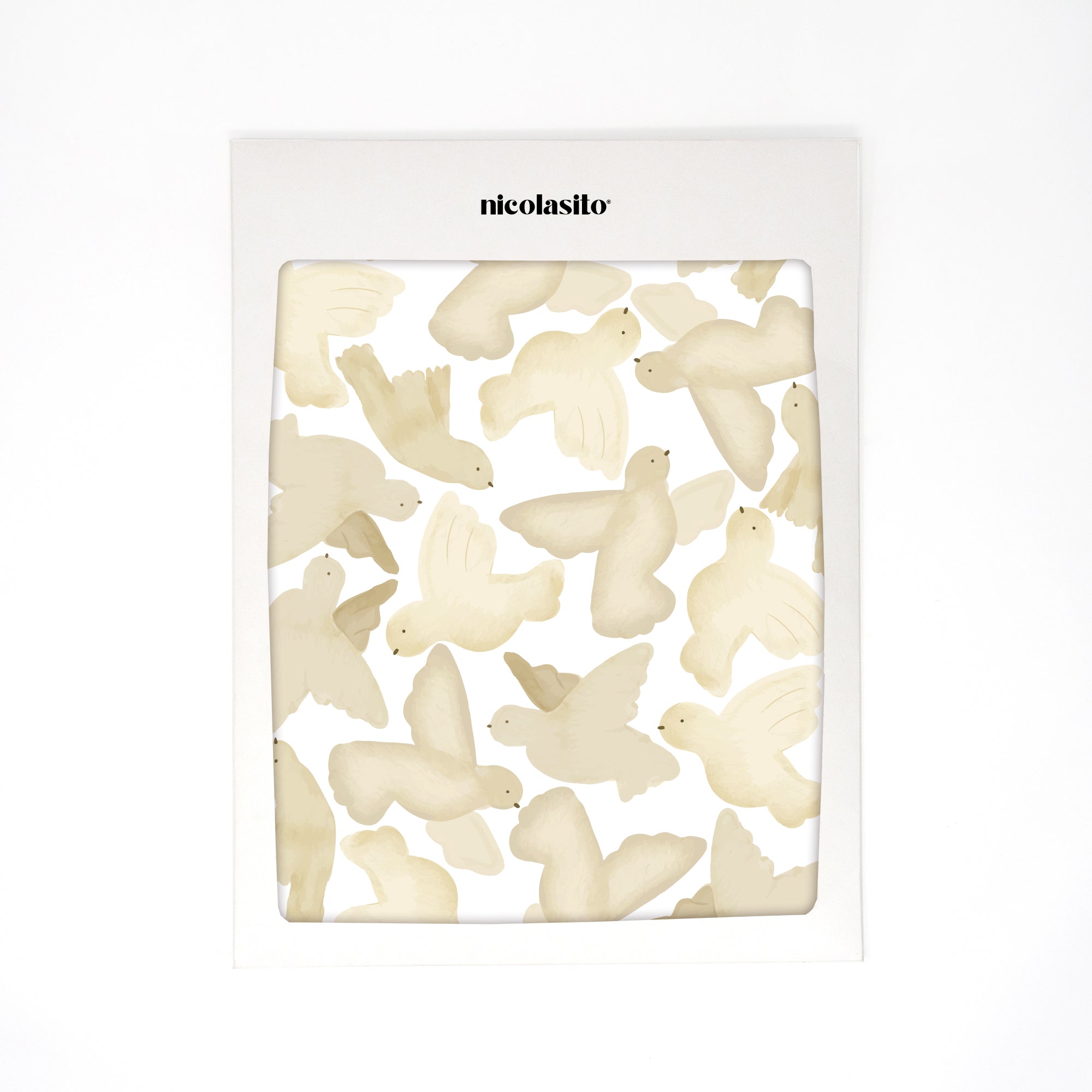 Imagen que muestra ell pack de vinilos decorativos de pared en forma de pájaros suaves y color beige - Nicolasito.es #Tamaño_Pequeño