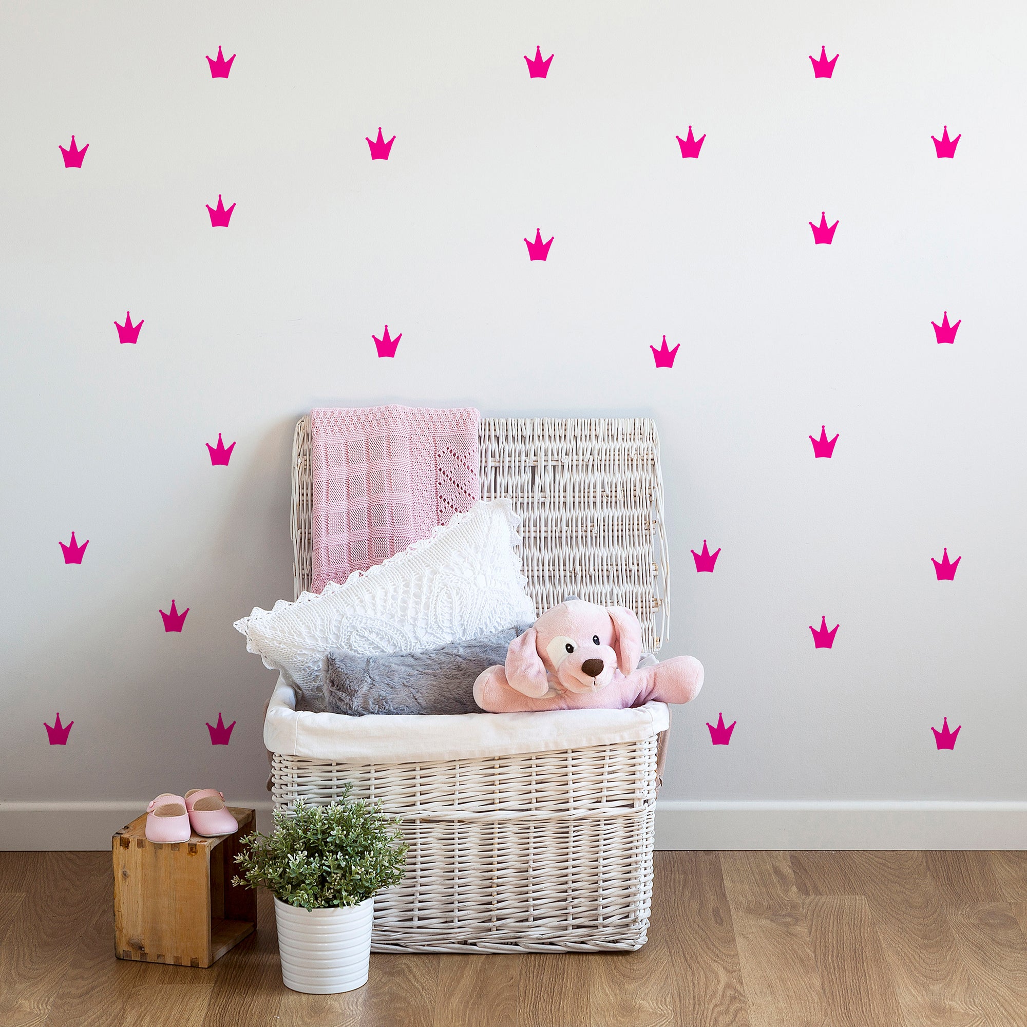 decoracion pared Vinilo decorativo mini coronas fucsia Nicolasito #color_Fucsia