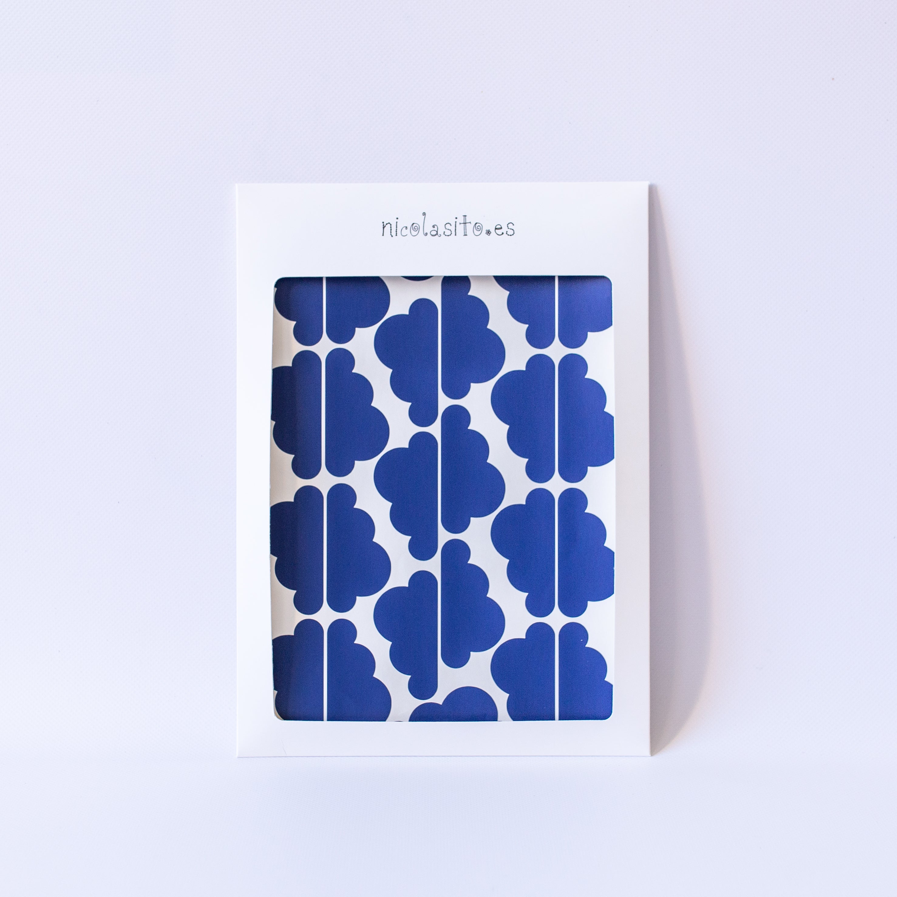 Vista del envoltorio original del vinilo decorativo mini nubes adhesivas - Nicolasito.es #color_Azul Marino