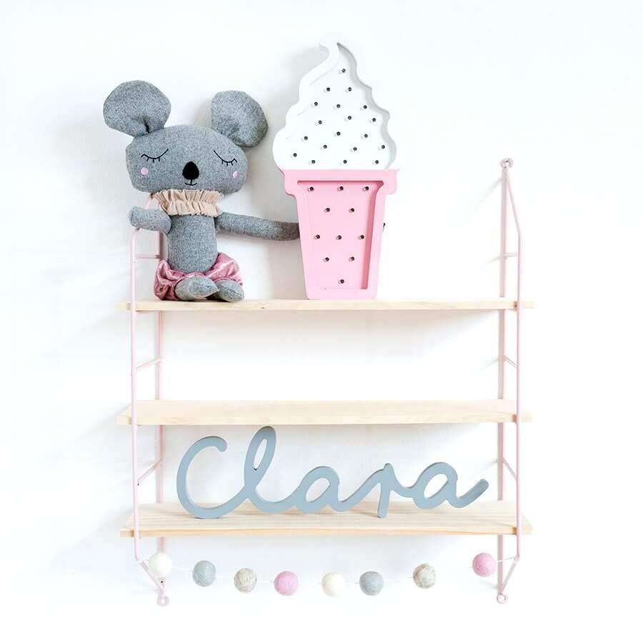 Nombres en Madera estantería infantil. Nicolasito.es #color_Gris Claro