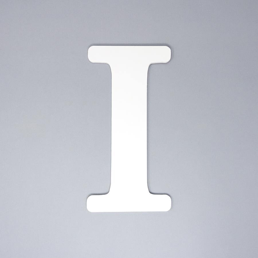 Inicial Type en madera letra I blanco Nicolasito