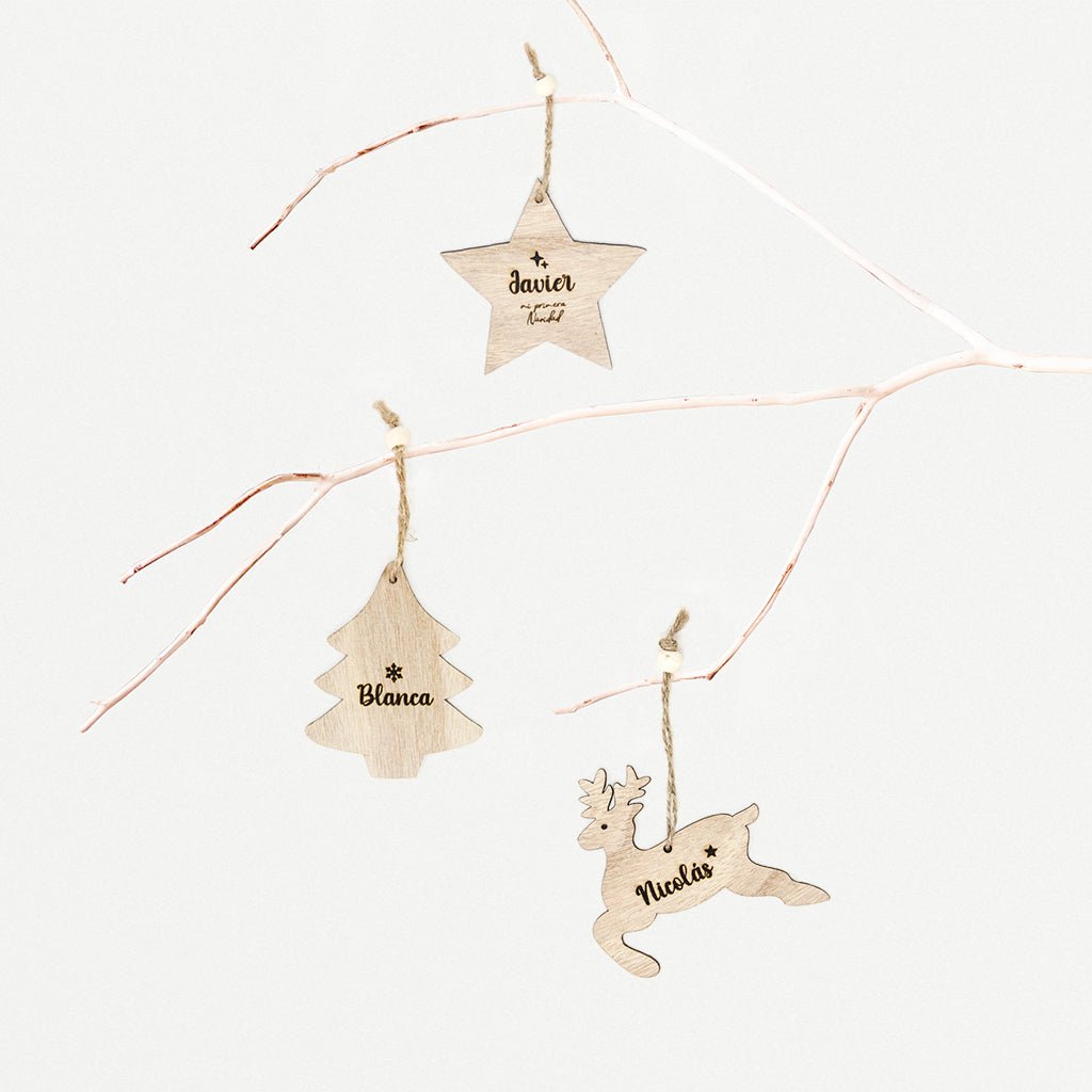 Conjunto de adornos de Navidad personalizados con nombres grabados, decoración navideña familiar para el árbol - Nicolasito.es