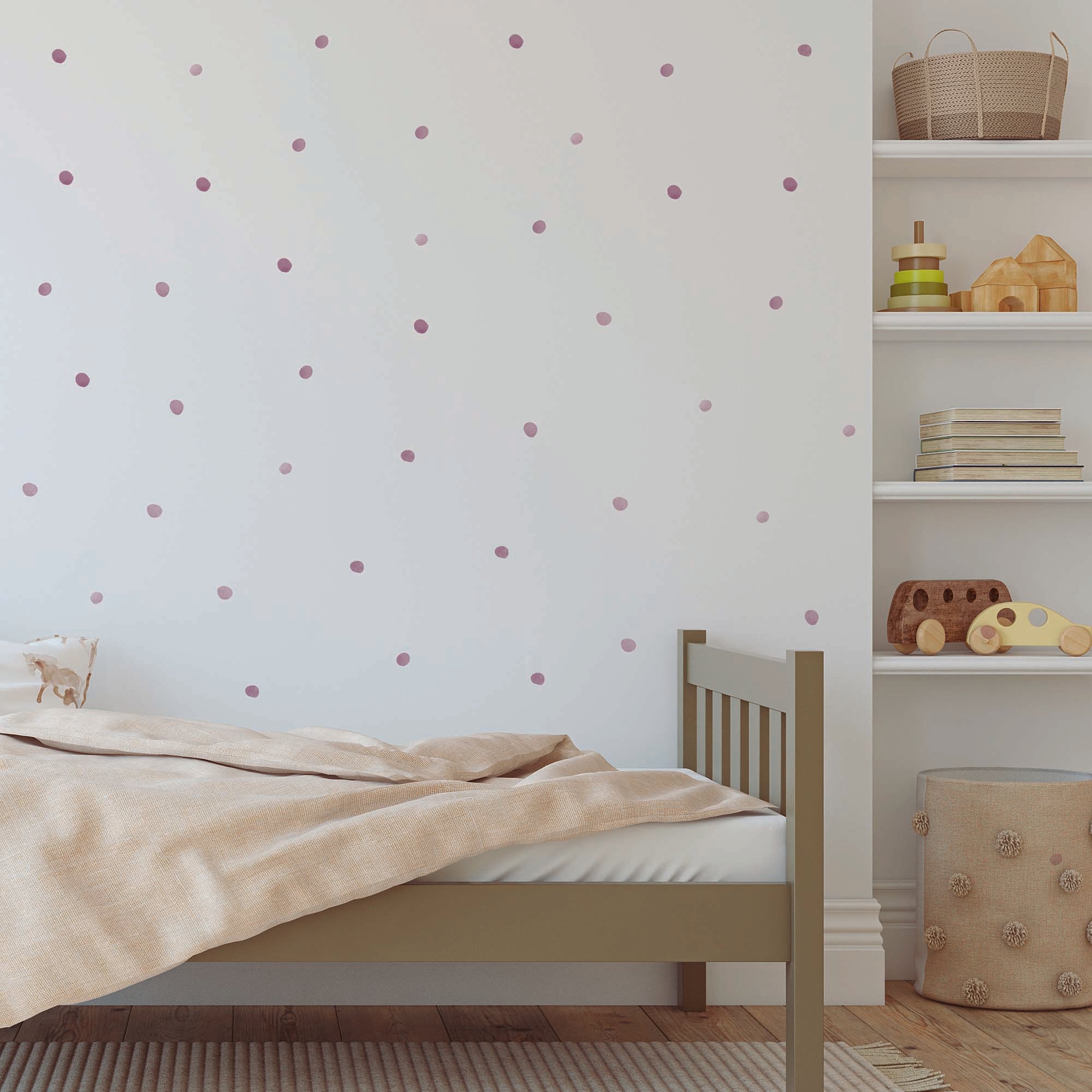 Habitación de niño decorada con vinilos de lunares y cama madera. Pegatinas removibles pared nicolasito.es #color_topitos-violeta