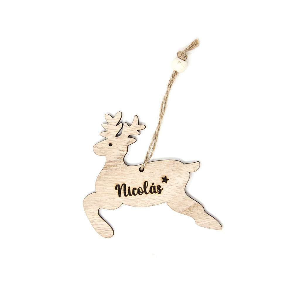 Adorno de Navidad personalizado con forma de reno grabado con nombre, perfecto para colgar en el árbol o regalar - Nicolasito.es #color_Reno Navidad