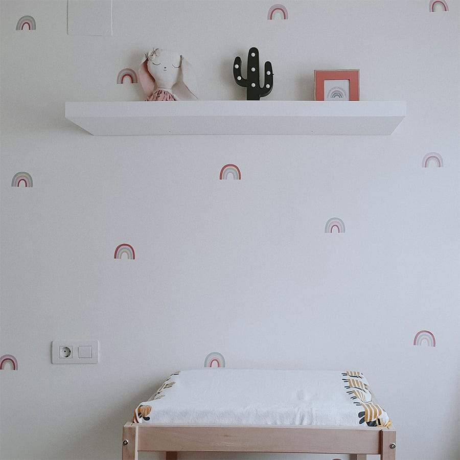 Cuarto de bebé real decorado con Vinilo infantil Arcoiris de pared en colores pastel - Nicolasito.es #color_Multicolor