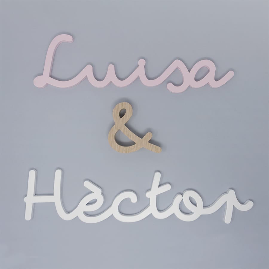 Nombres parejas en madera Nicolasito