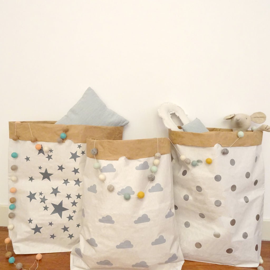 Sacos de papel para guardar juguetes y cosas infantiles decoración