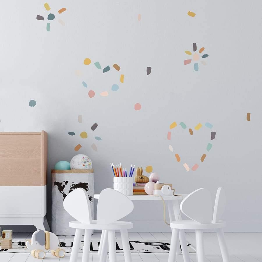 Vinilo decorativo de paredes en forma de manchas de pintura en color pastel sobre pared de dormitorio infantil - Nicolasito.es #color_Sunset