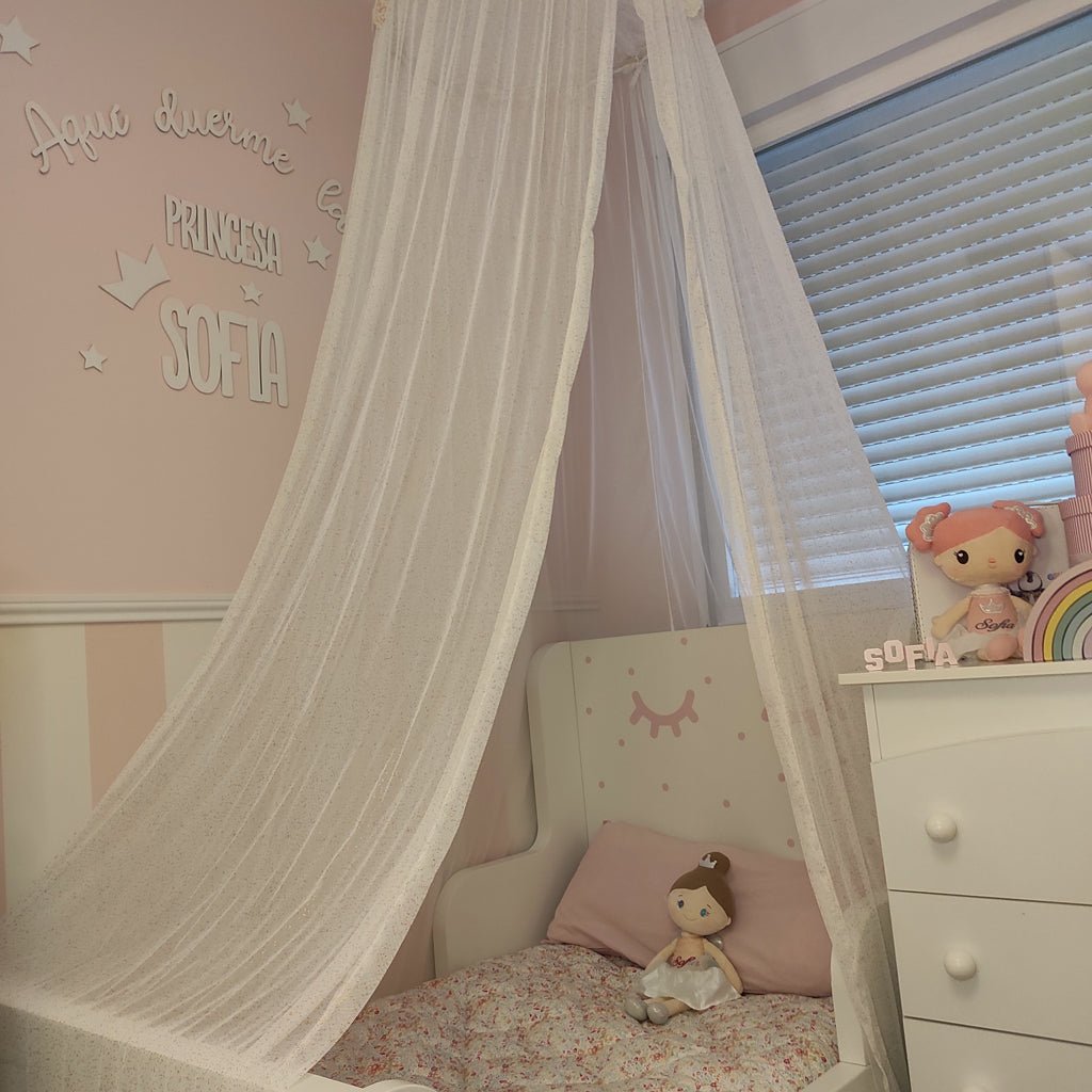 Vinilo decorativo de pared en forma de ojitos y topitos sobre cabecero infantil de cuarto de niña - Nicolasito.es #color_Rosa