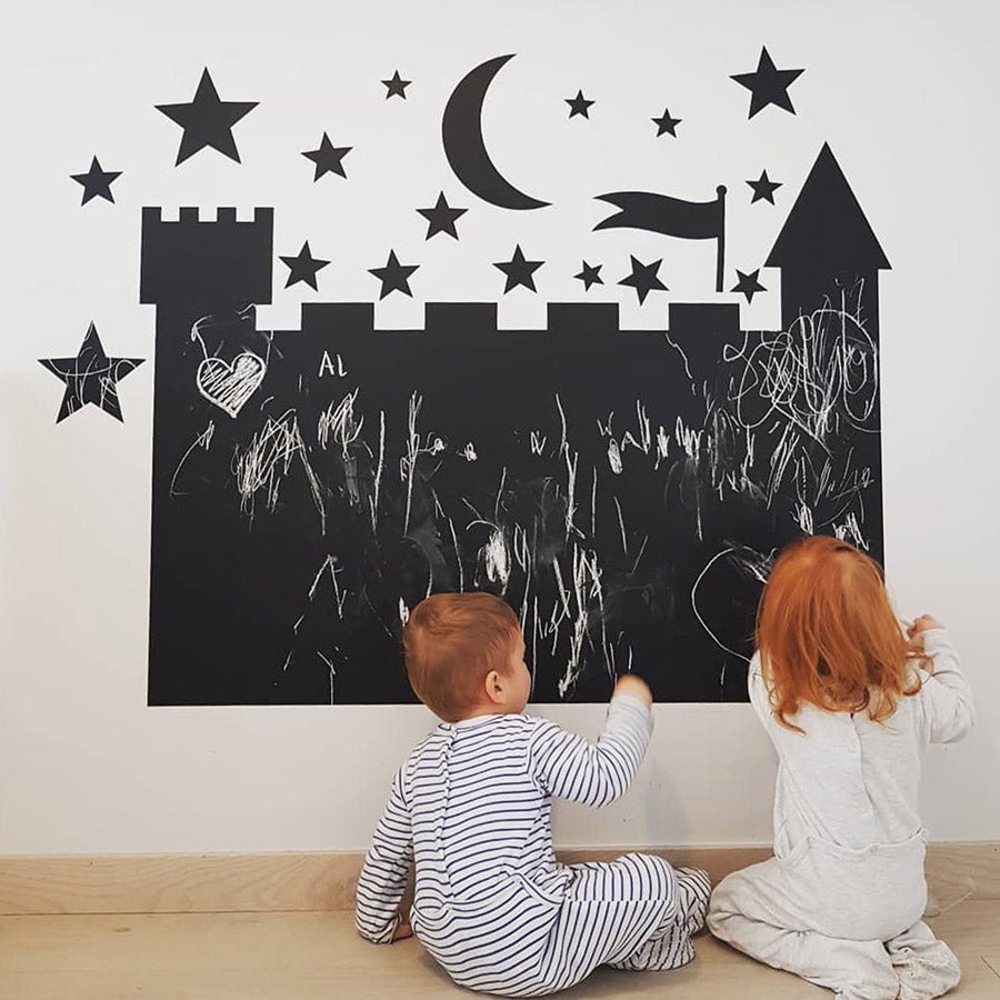Pizarra de pared grande con forma de castillo, perfecta para decorar habitaciones infantiles y dibujar con tizas o rotuladores de tiza líquida - Nicolasito.es #medidas_Grande