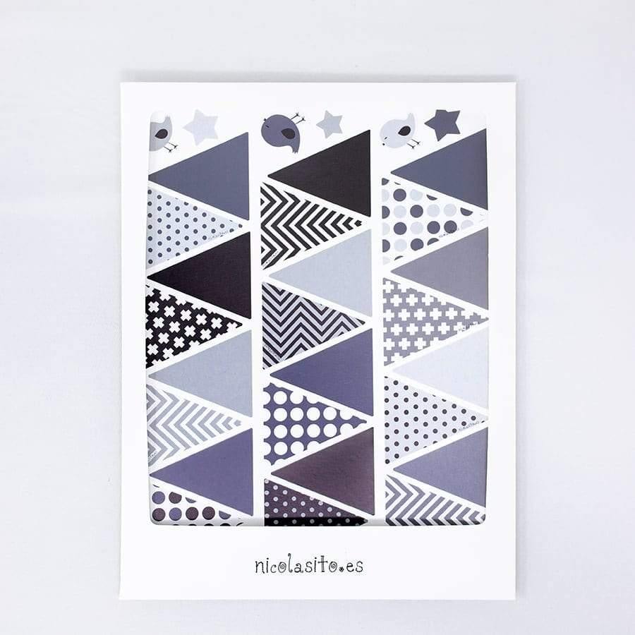 Embalaje del vinilo decorativo banderines negros en caja diseñada para protección total - Nicolasito.es