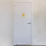 vinilos personalizados corona nicolasito decoración puerta cuarto peque