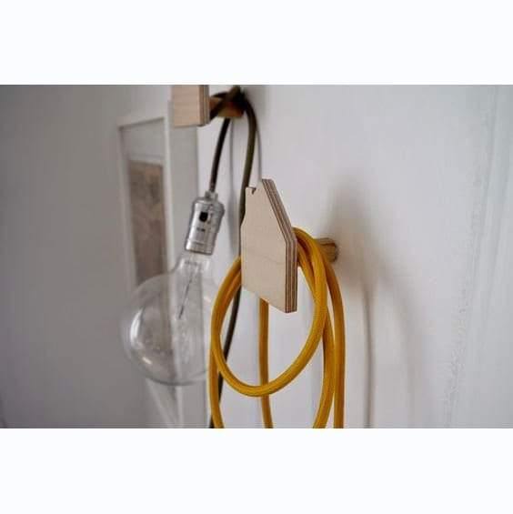 Colgador de pared infantil Casita con luz nicolasito.es