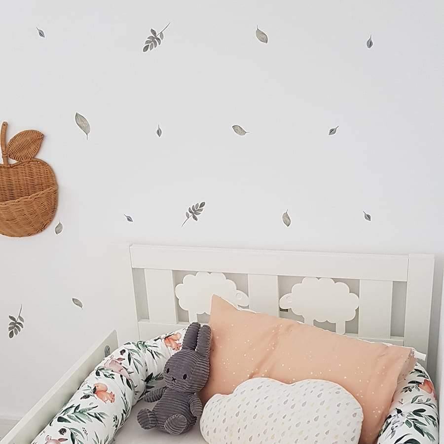 Vinilos infantiles para decorar las paredes de un dormitorio