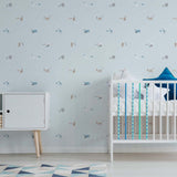 Papel pintado para decoracar habitación infantil con estampado de animales en color azul
