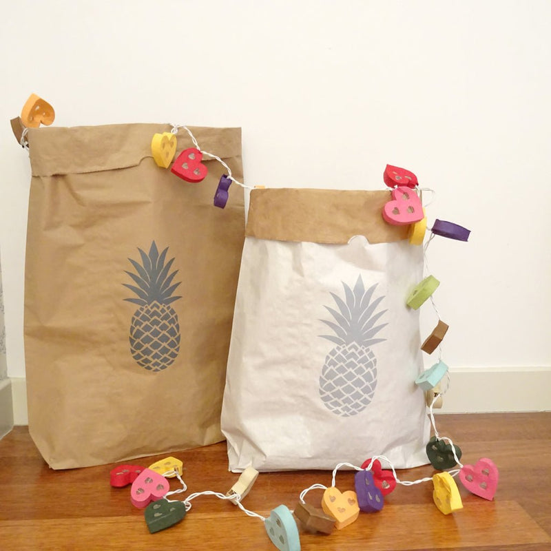 SACOS DE PAPEL PARA GUARDAR JUGUETES CON PIÑAS