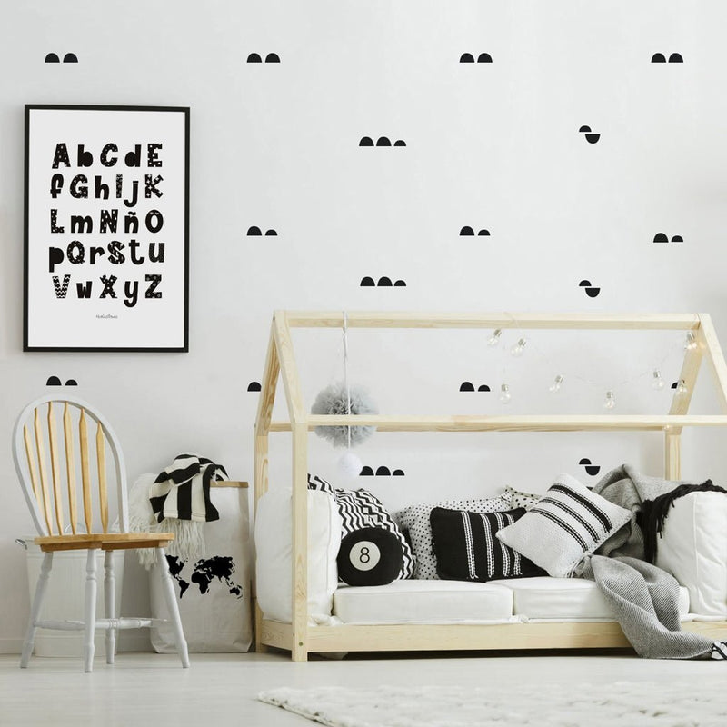 Dormitorio infantil nordico vinilo decorativo medias lunas nicolasito